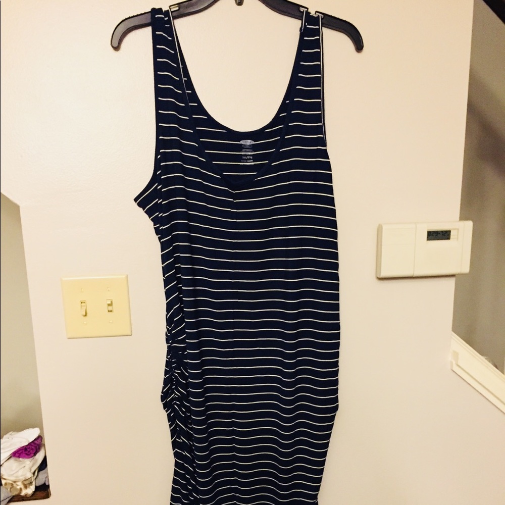 Navy and white bodycon maternity dress